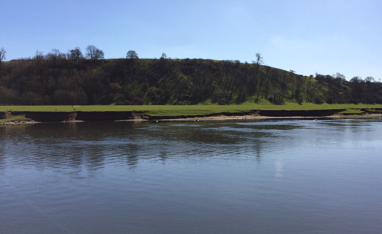 River Trent at Hoveringham, looking south-east. RAF Syerston lies beyond the scarp.